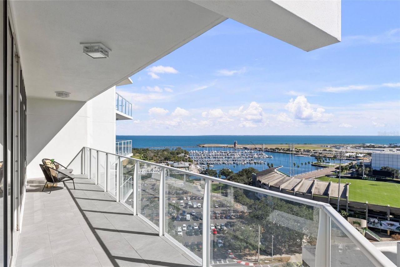 175 1st Street S, Unit 1604, Saint Petersburg, FL 33701 Photo