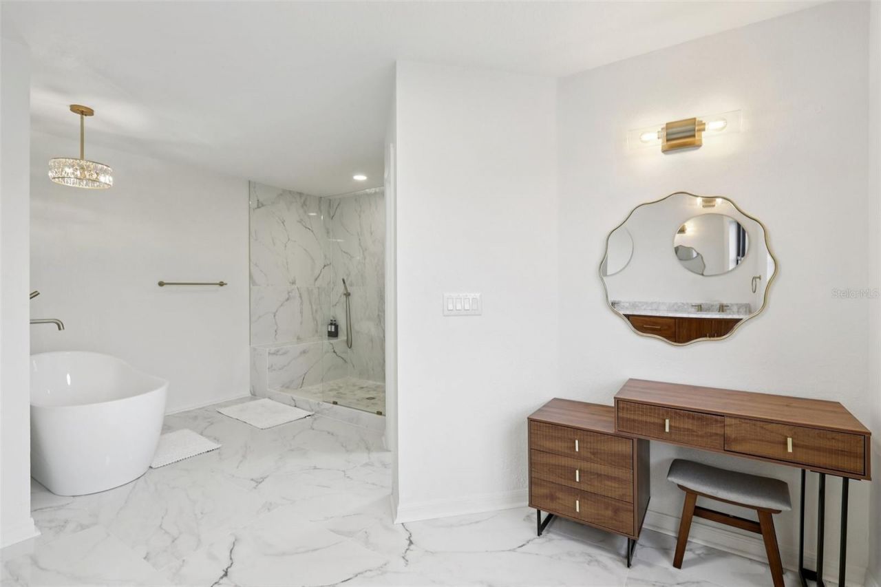 120 8th Street E, Tierra Verde, FL 33715 Photo