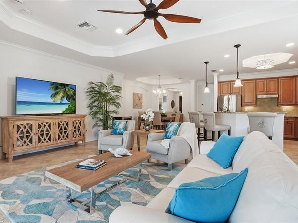 3022 Aviamar CIR, NAPLES, FL 34114