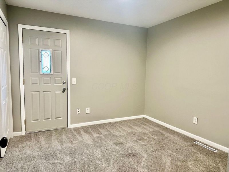 211 Delaney Drive , Columbus, OH 43207 Photo 11