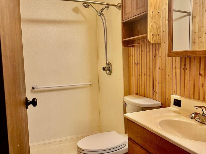 211 Delaney Drive , Columbus, OH 43207 Photo 12