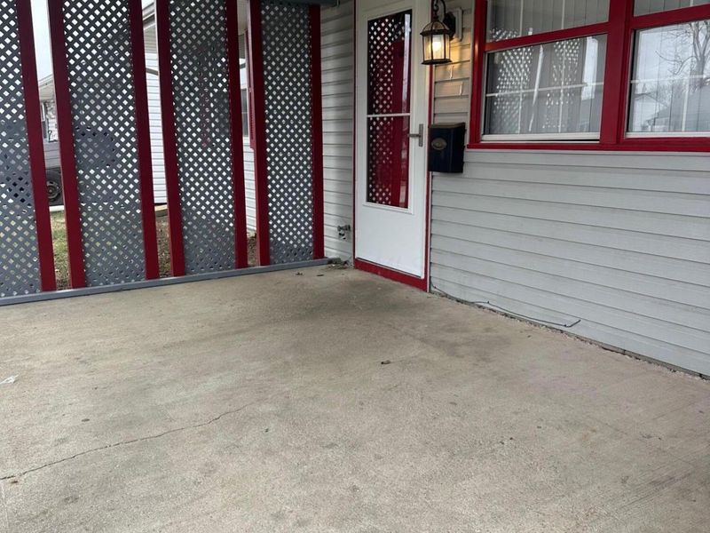 211 Delaney Drive , Columbus, OH 43207 Photo 3