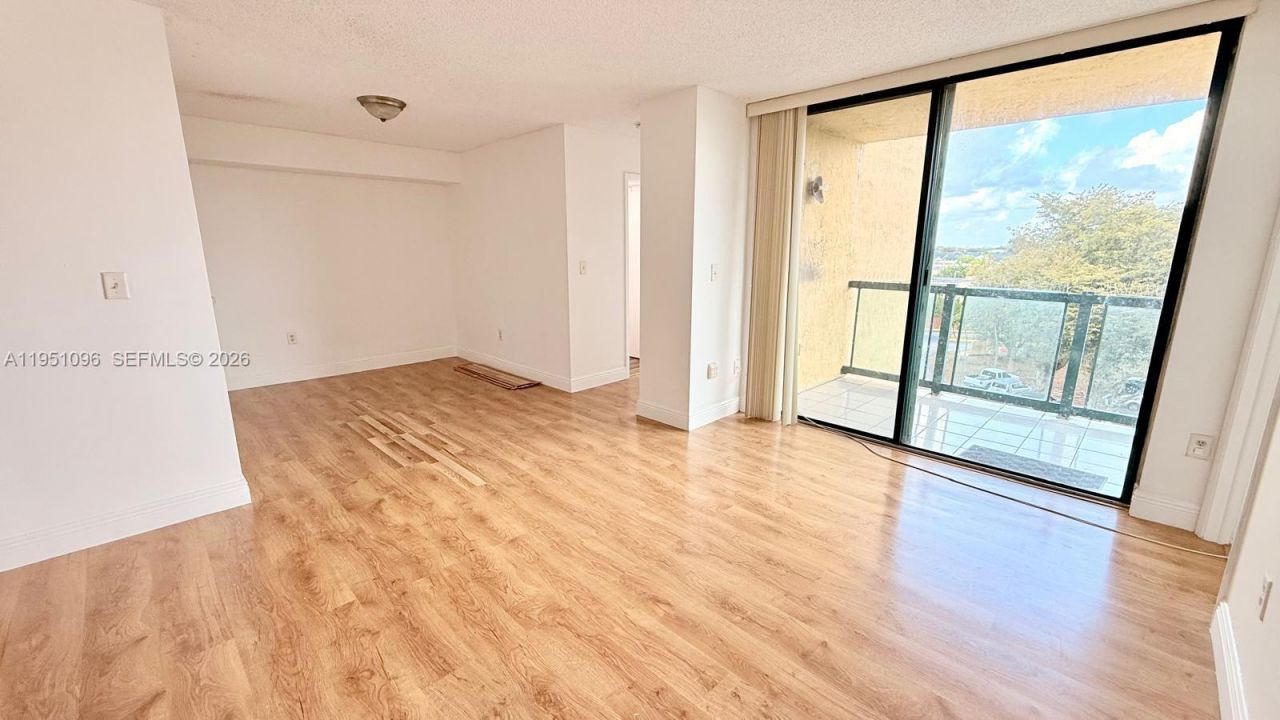 11800 SW 18th St, Unit 511-4, Miami, FL 33175 Photo