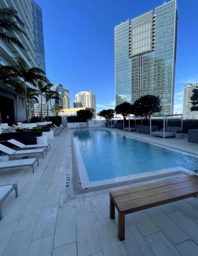 1300 Brickell Bay Dr, Unit 2405, Miami, FL 33131 Photo