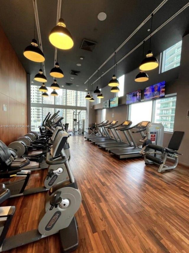 1300 Brickell Bay Dr , Unit 2405, Miami, FL 33131 Photo