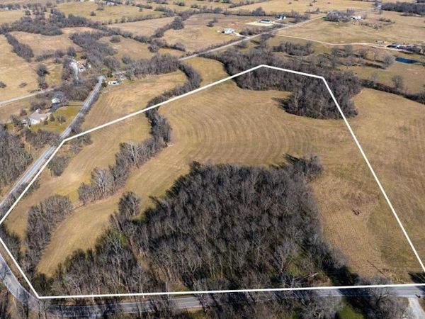 000 N Farm Rd 69, Walnut Grove, MO 65770