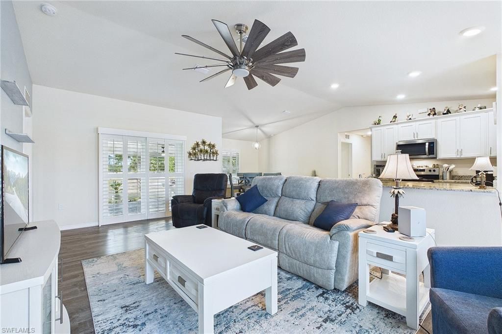 3008 Redwood Ln, Labelle, FL 33935 Photo