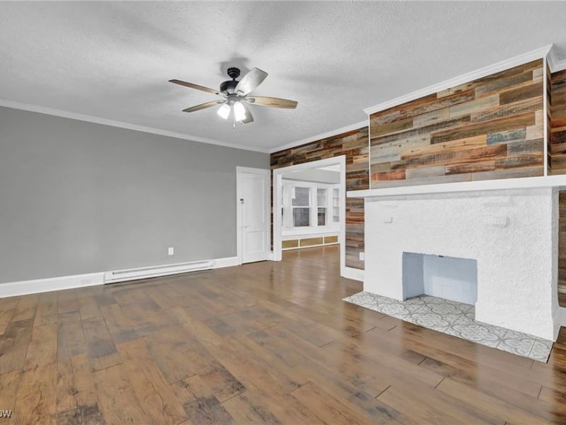 3234 Euclid Heights Boulevard, Unit Lower, Cleveland Heights, OH 44118 Photo 12