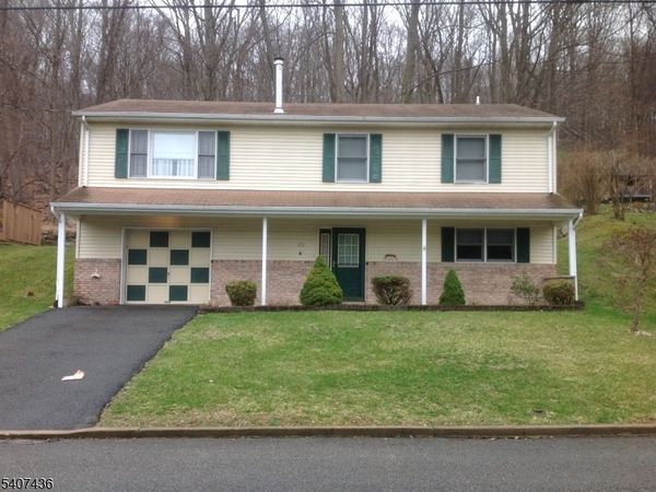 170 Park Heights Ave, Dover, NJ 07801