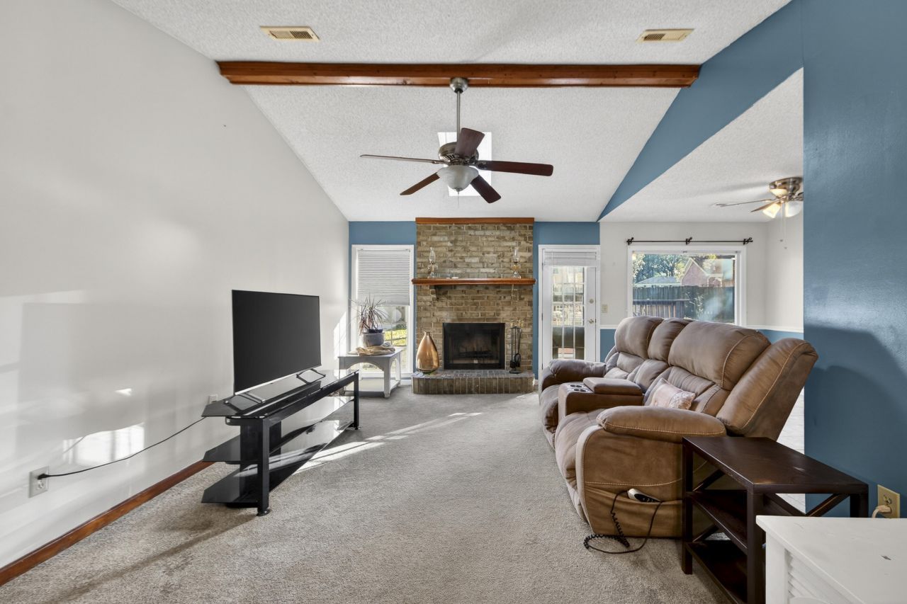 210 Kirksey Drive Photo 7