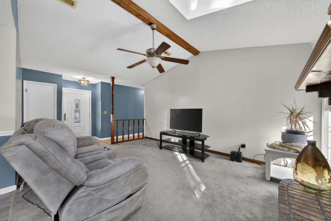 210 Kirksey Drive Photo 9