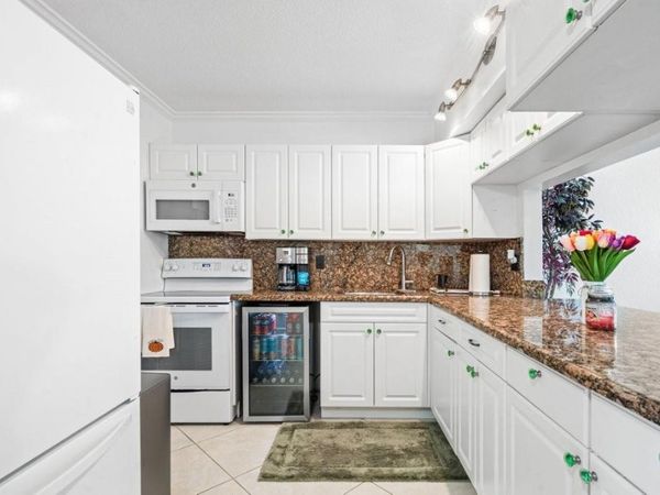 9280 SW 3rd Street, Unit 802, Boca Raton, FL 33428