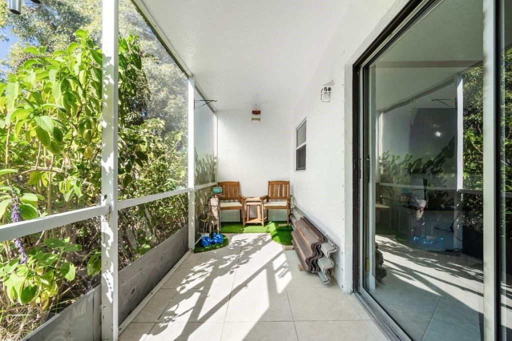 9280 SW 3rd Street, Unit 802, Boca Raton, FL 33428 Photo