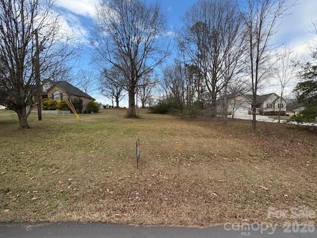 124 Harbourtown Drive, Kings Mountain, NC 28086 Main Photo