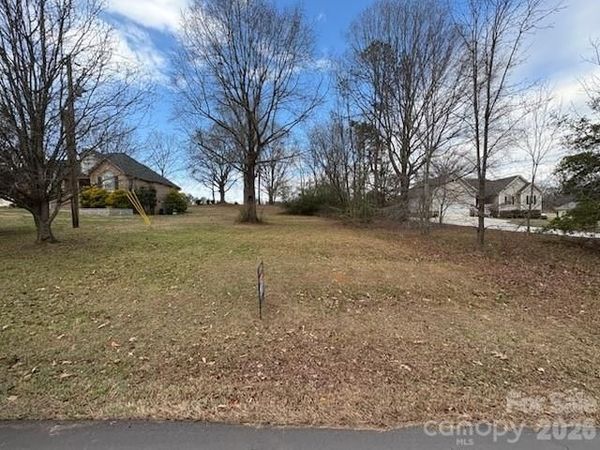 124 HARBOURTOWN Drive, Kings Mountain, NC 28086