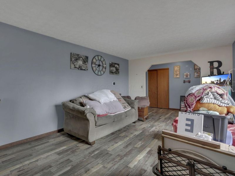 6946 Harrisburg London Road , Orient, OH 43146 Photo 5