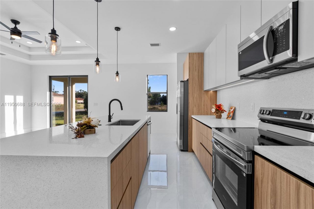 3601 28th St SW , Lehigh Acres, FL 33976 Photo