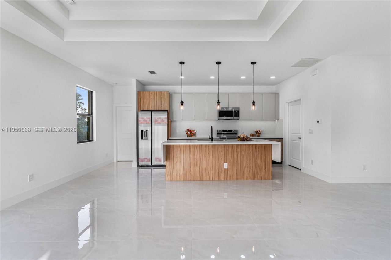 3601 28th St SW , Lehigh Acres, FL 33976 Photo