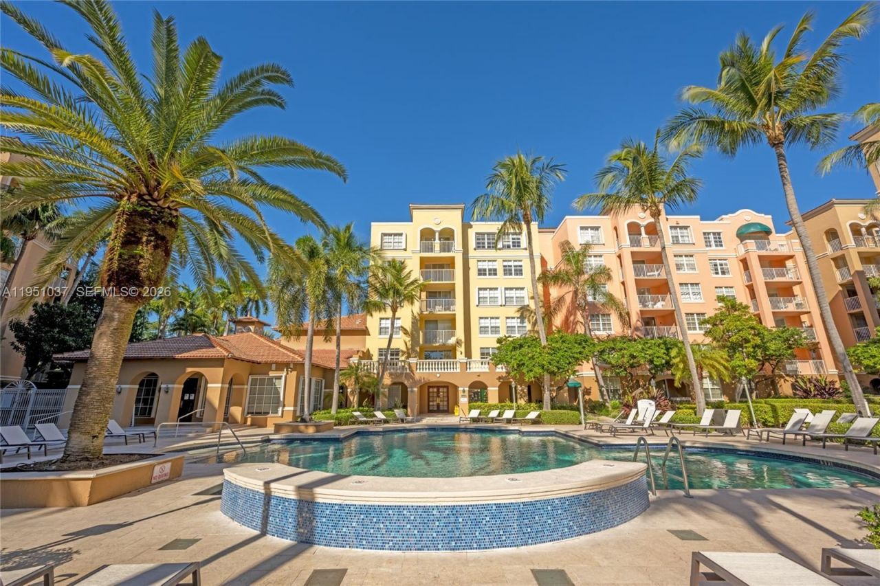 19555 E Country Club Dr, Unit 8303, Aventura, FL 33180 Photo