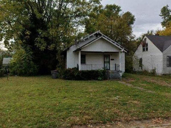 1335 N 39th Street, East St Louis, IL 62204