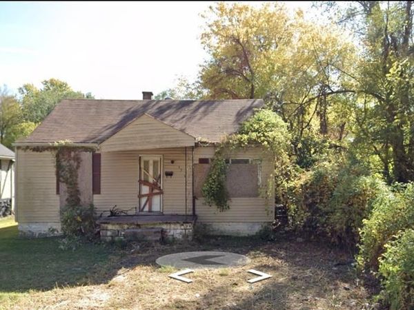 5710 Warren Avenue, East St Louis, IL 62204