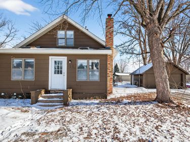 125 N Cedar Street, Belle Plaine, MN 56011