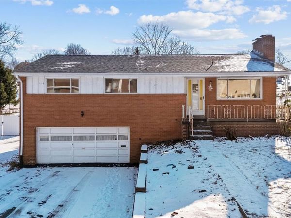 101 Tristan Dr, Pittsburgh, PA 15209