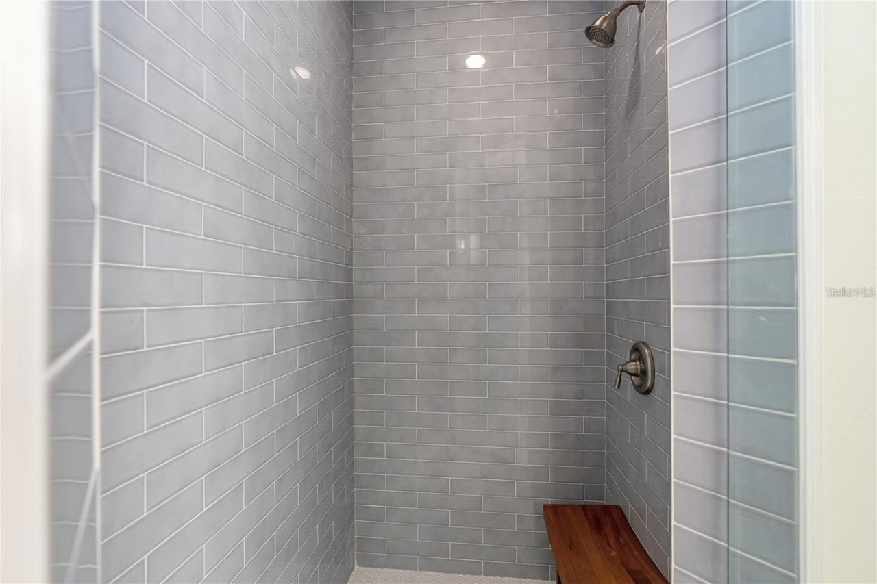 350 E 2nd Avenue, New Smyrna Beach, FL 32169 Photo