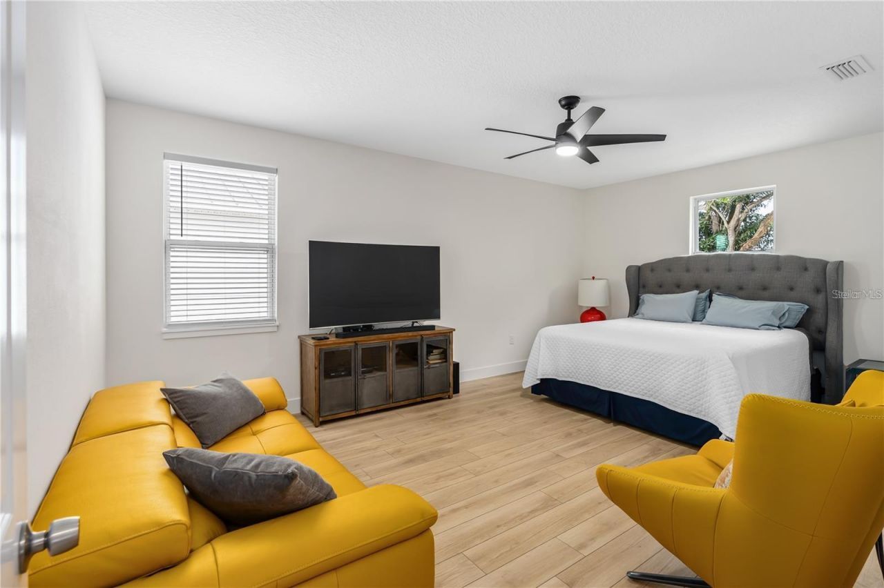 350 E 2nd Avenue, New Smyrna Beach, FL 32169 Photo