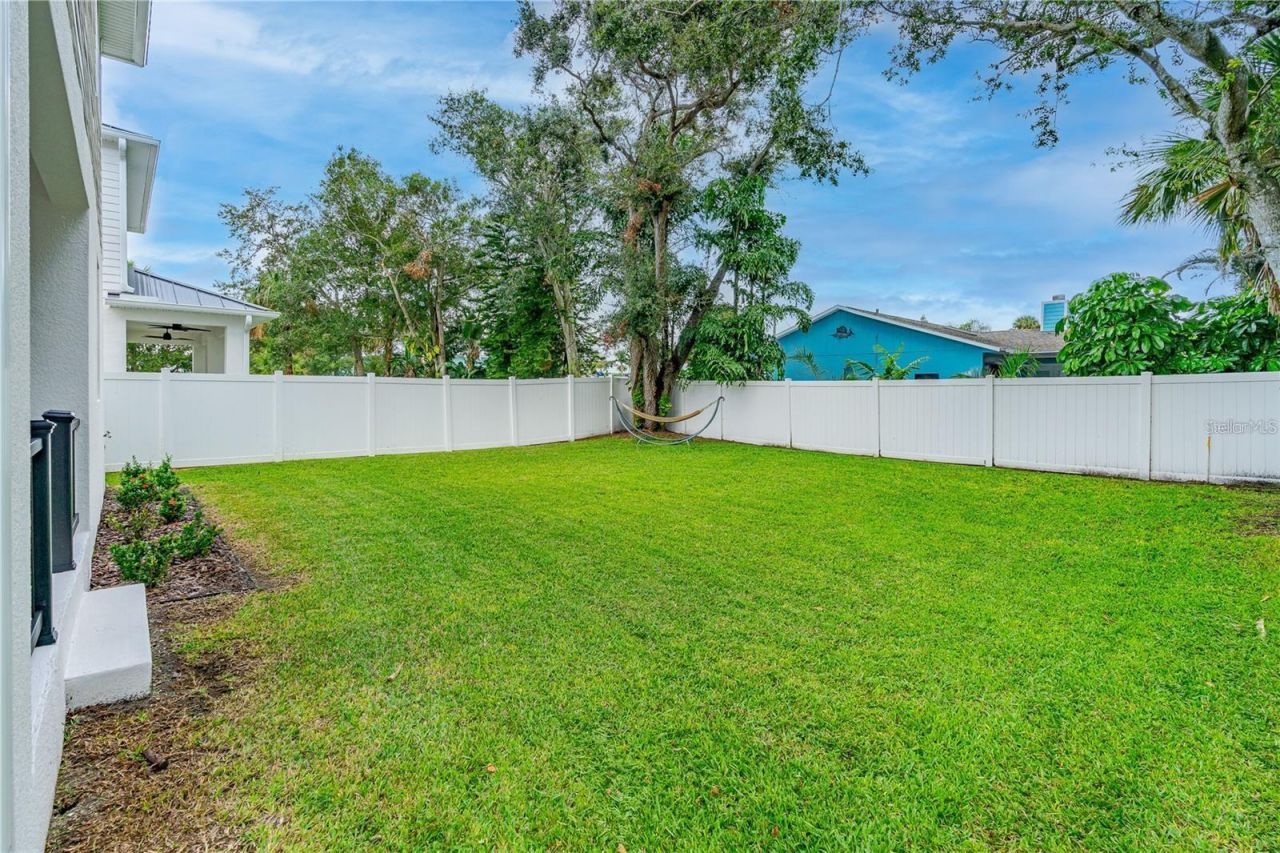 350 E 2nd Avenue, New Smyrna Beach, FL 32169 Photo