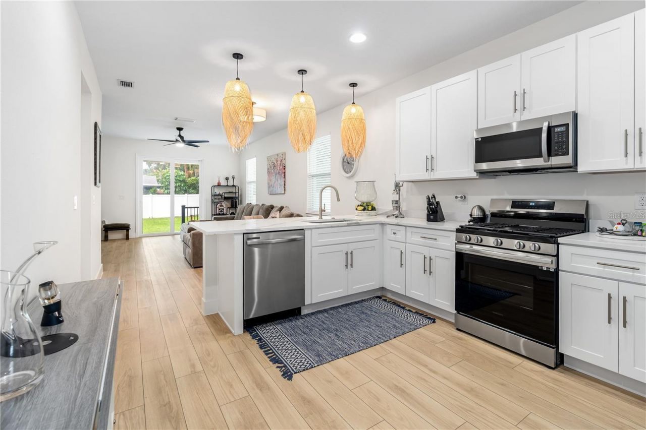 350 E 2nd Avenue, New Smyrna Beach, FL 32169 Photo