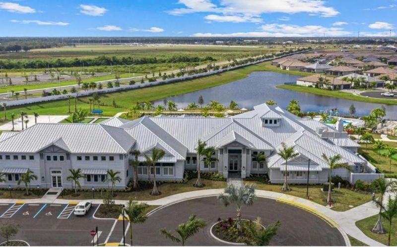 15304 Sunny Day Drive, Lakewood Ranch, FL 34211 Photo