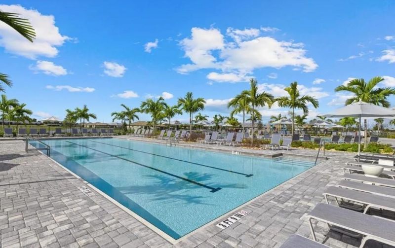 15304 Sunny Day Drive, Lakewood Ranch, FL 34211 Photo