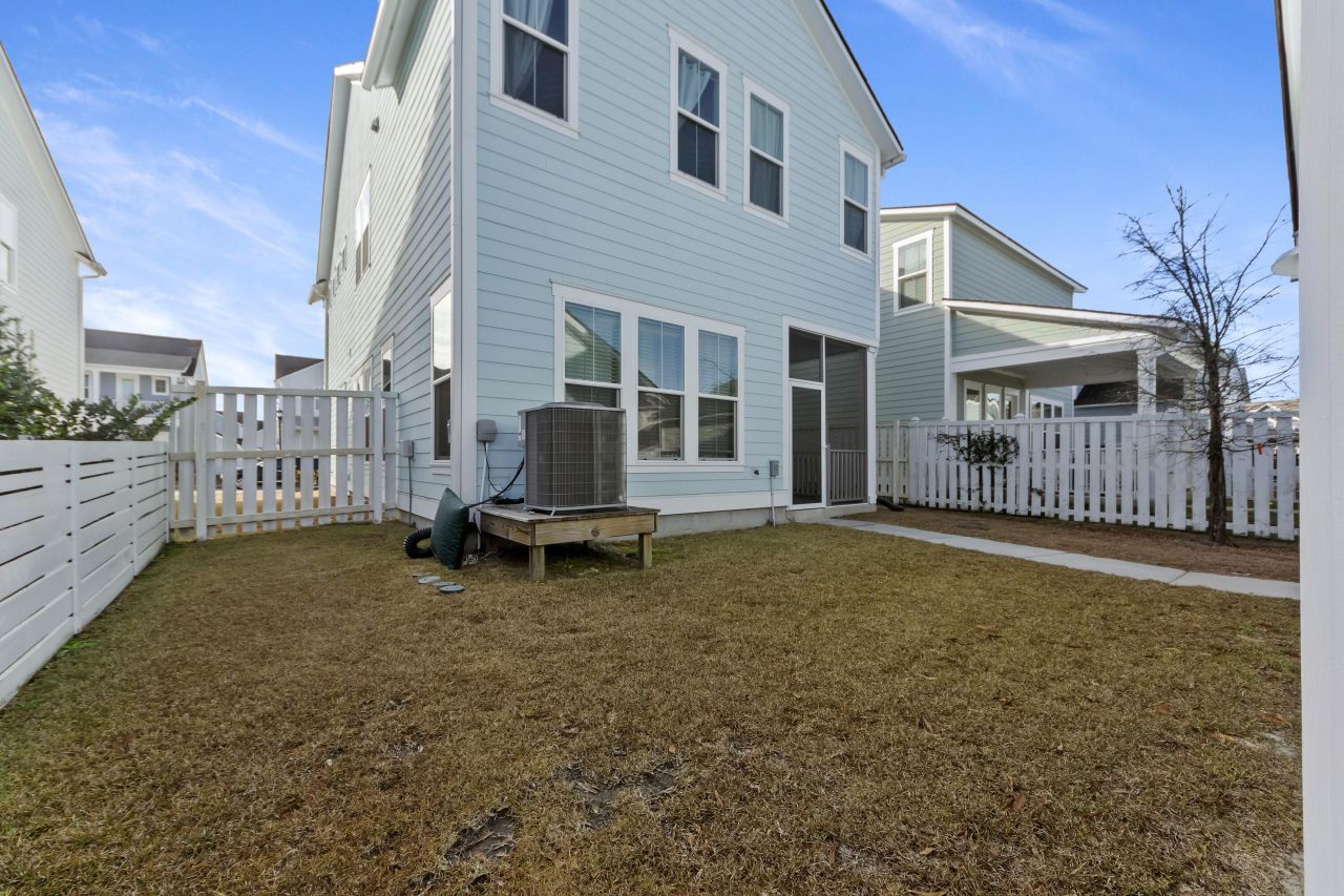 204 Magnolia Garden Drive Photo 18