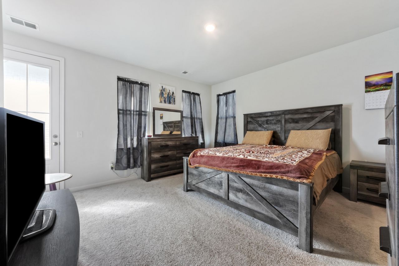 204 Magnolia Garden Drive Photo 22