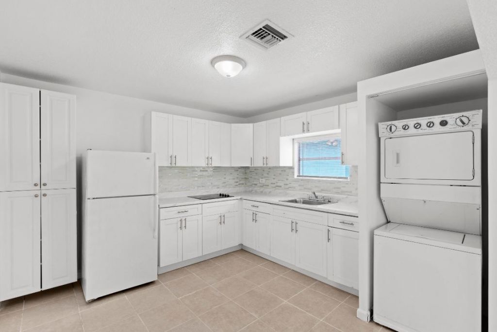 534 21st Street, West Palm Beach, FL 33407 Photo