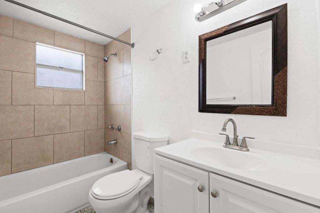 534 21st Street, West Palm Beach, FL 33407 Photo