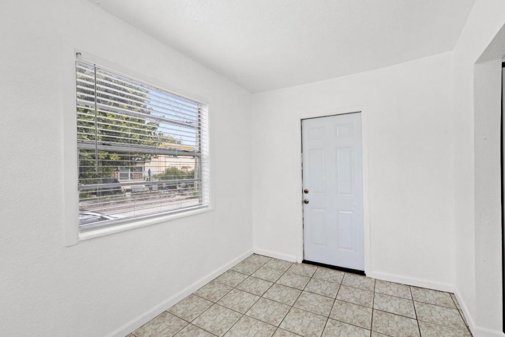 534 21st Street, West Palm Beach, FL 33407 Photo