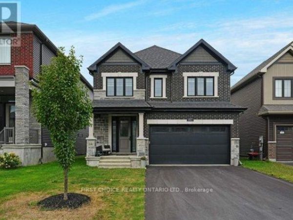 605 Ribbon Street, Ottawa, ON K4M0M8