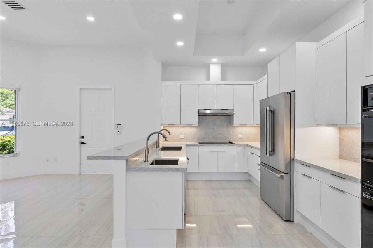 21301 NE 38th Ave, Unit 58, Aventura, FL 33180 Photo