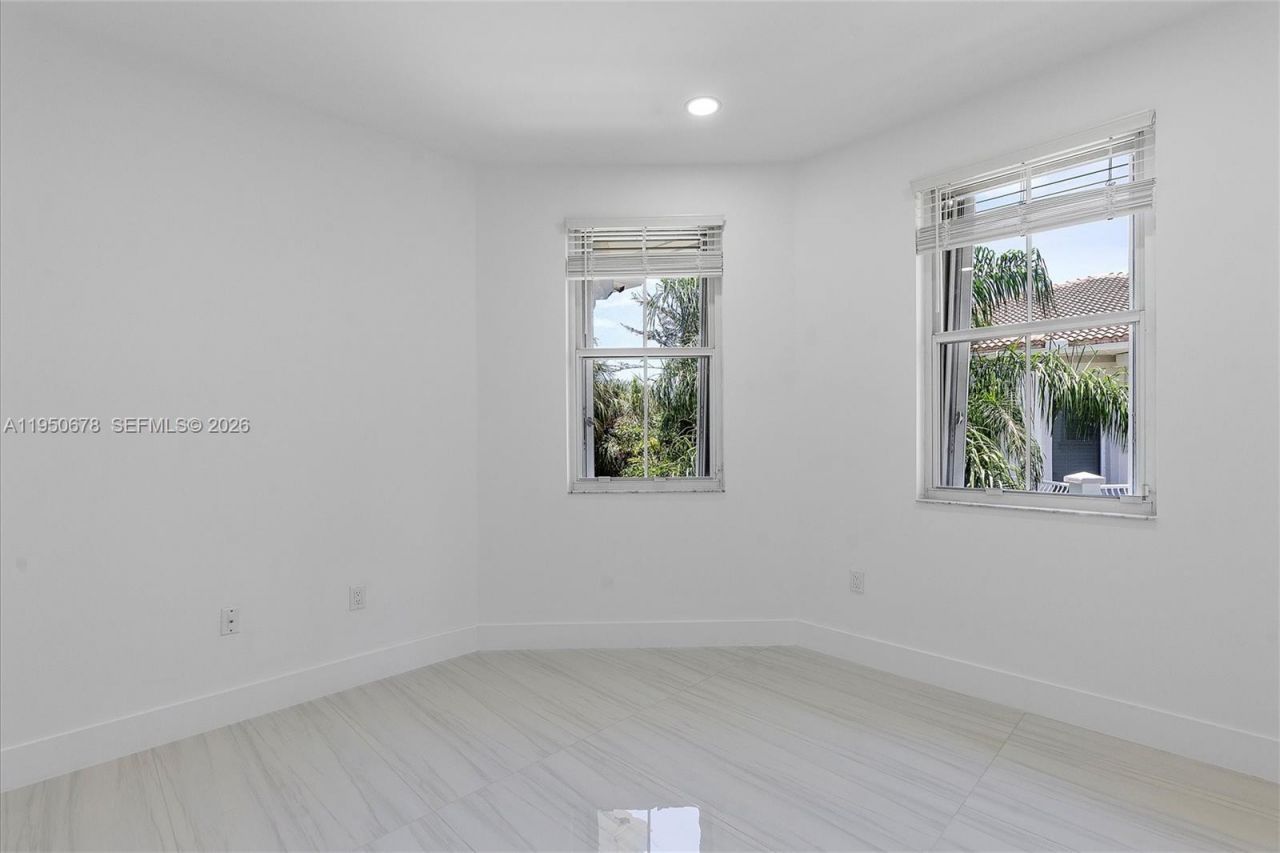 21301 NE 38th Ave, Unit 58, Aventura, FL 33180 Photo