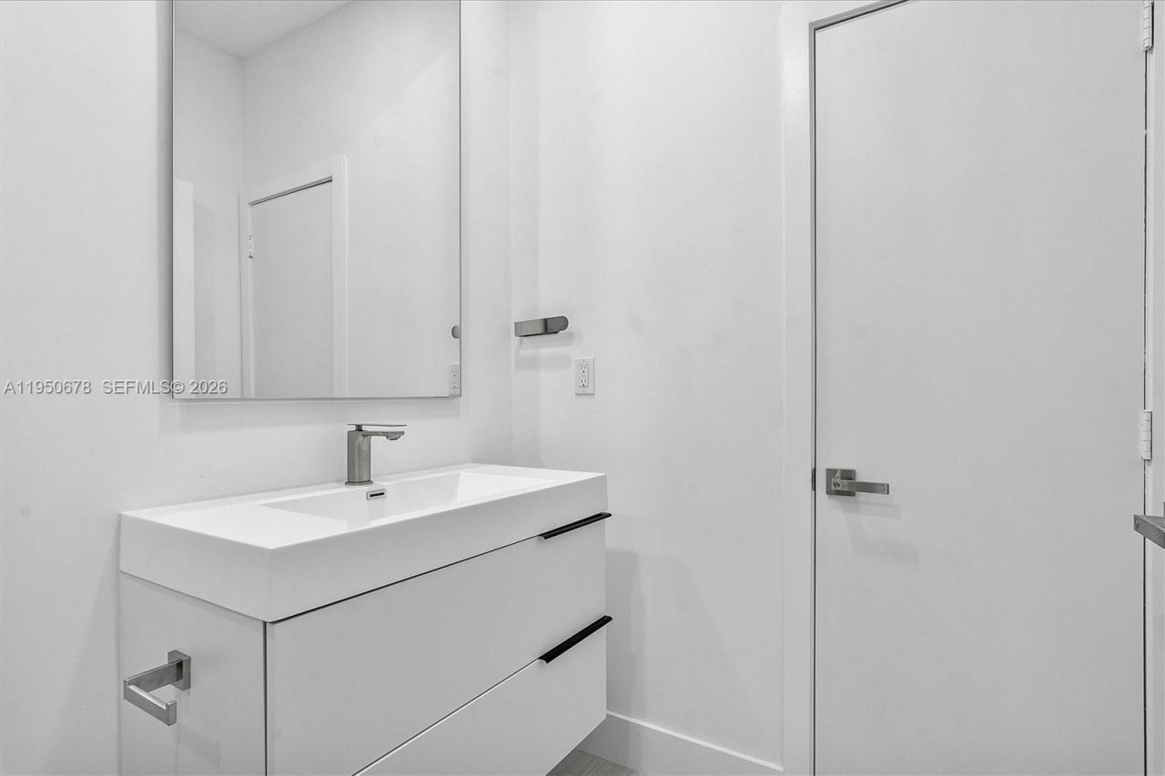 21301 NE 38th Ave, Unit 58, Aventura, FL 33180 Photo