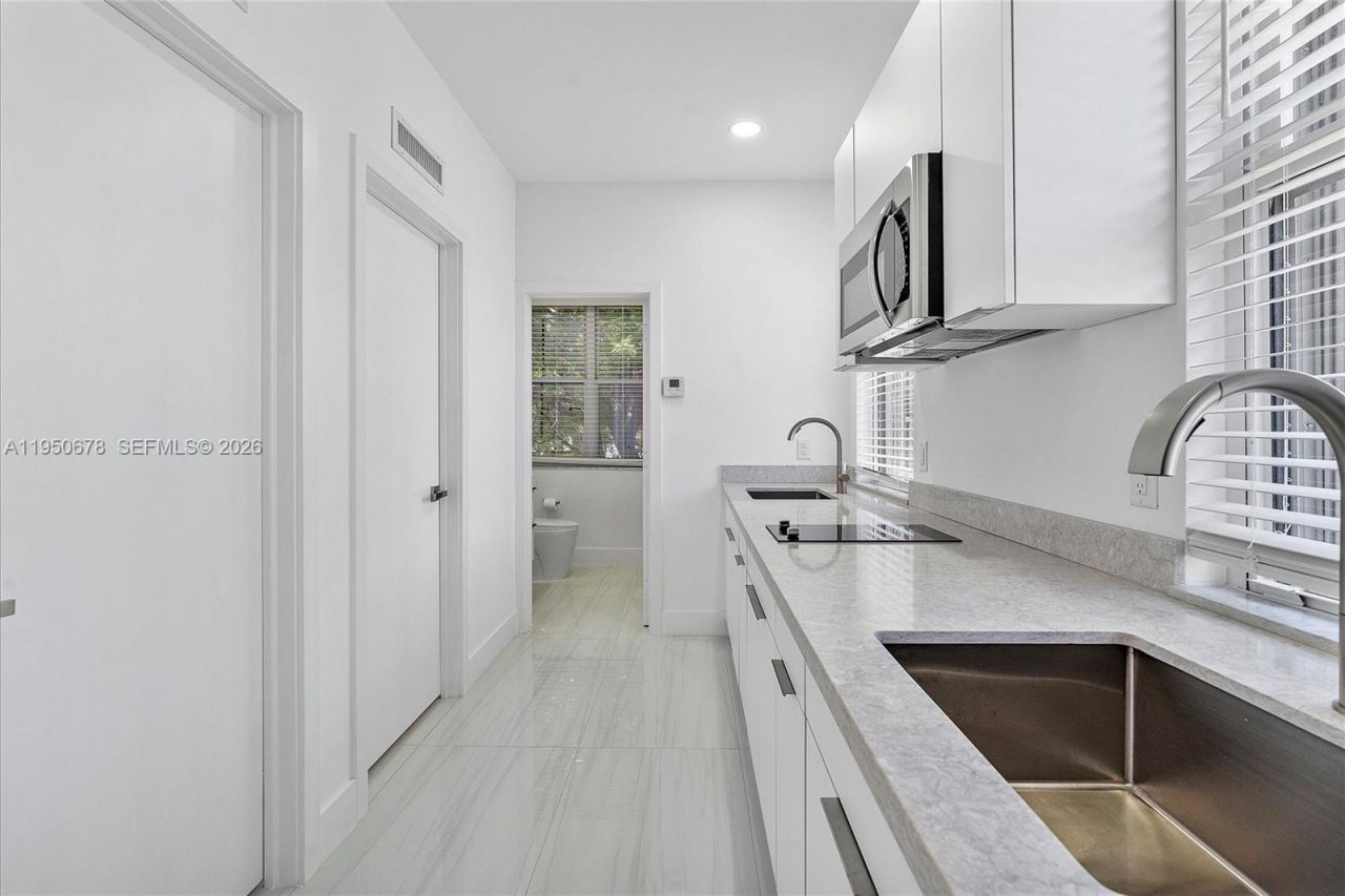 21301 NE 38th Ave, Unit 58, Aventura, FL 33180 Photo