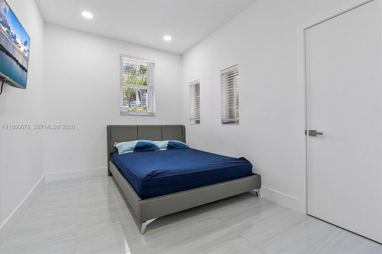 21301 NE 38th Ave, Unit 58, Aventura, FL 33180 Photo