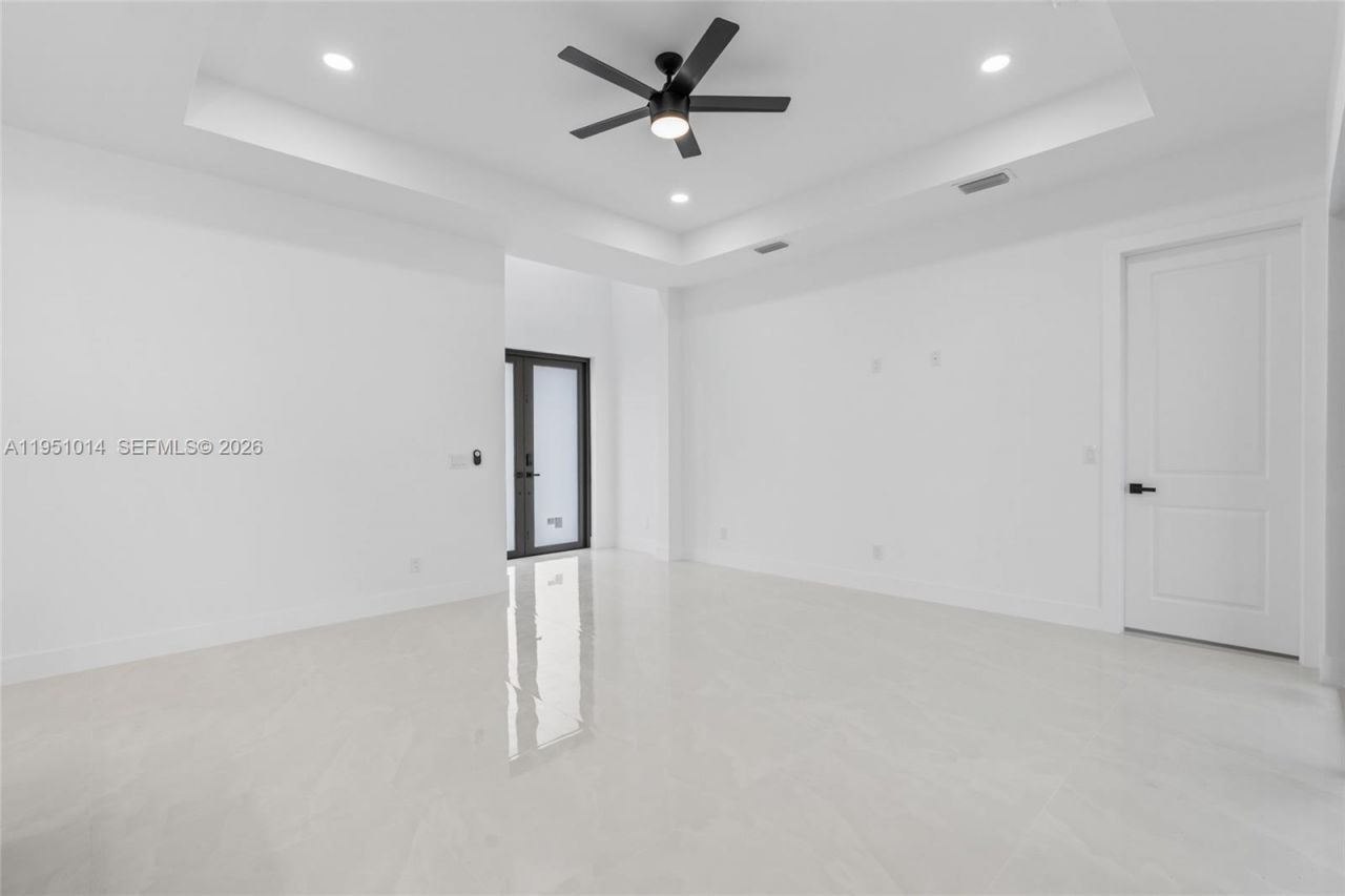 3318 30th St SW , Lehigh Acres, FL 33976 Photo