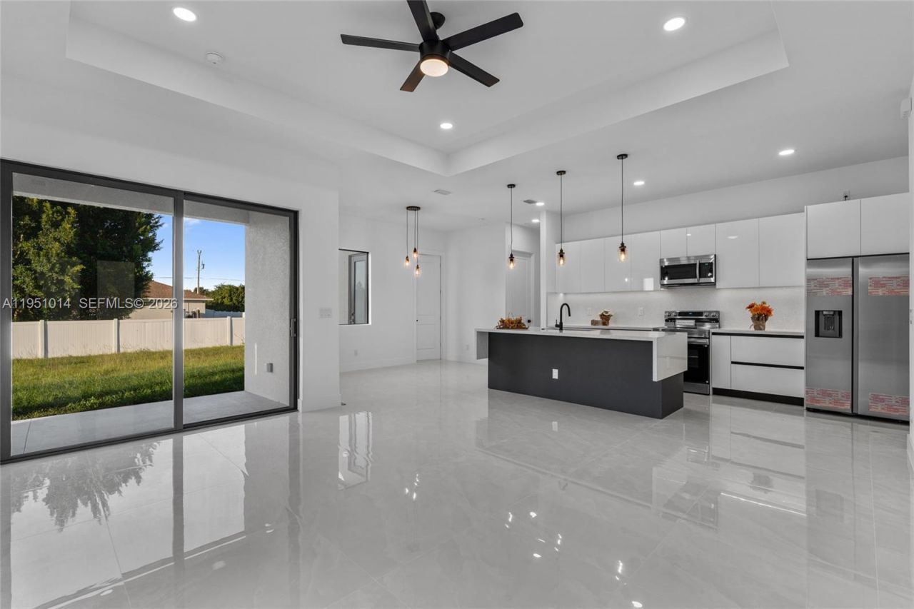 3318 30th St SW , Lehigh Acres, FL 33976 Photo