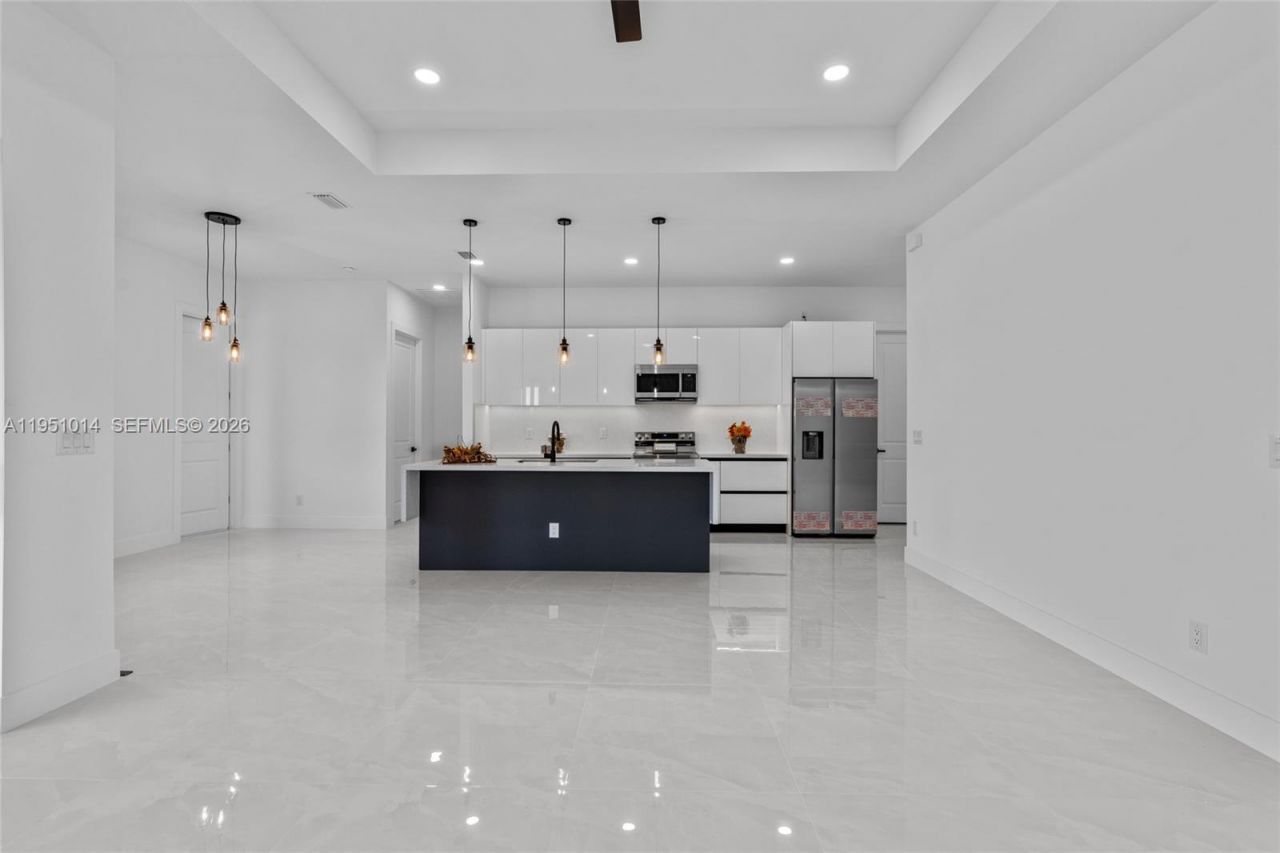 3318 30th St SW , Lehigh Acres, FL 33976 Photo