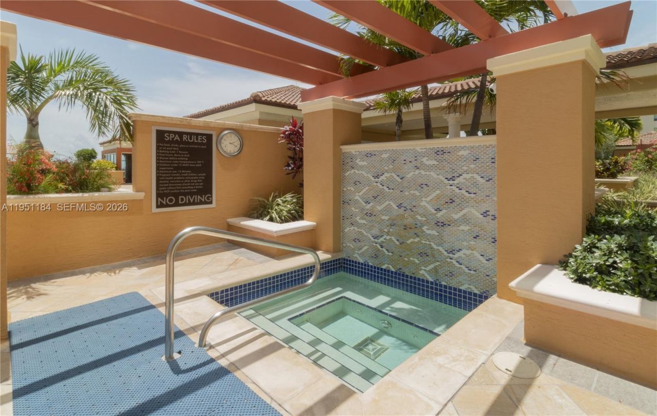 90 Alton Rd, Unit TH-1, Miami Beach, FL 33139 Photo