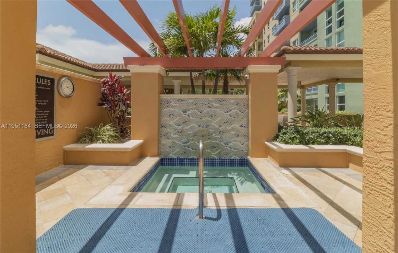 90 Alton Rd, Unit TH-1, Miami Beach, FL 33139 Photo