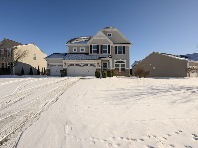 6562 Pine Bluff Avenue NE, Canton, OH 44721 Photo 4